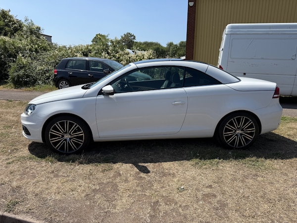 Used Volkswagen EOS 2011 for sale - 75348235: Photo 8