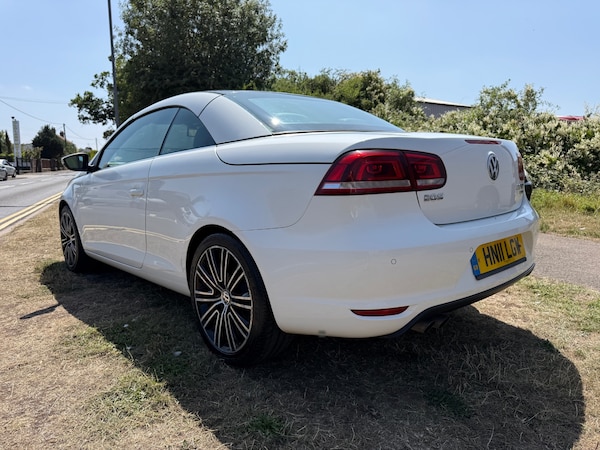 Used Volkswagen EOS 2011 for sale - 75348235: Photo 9