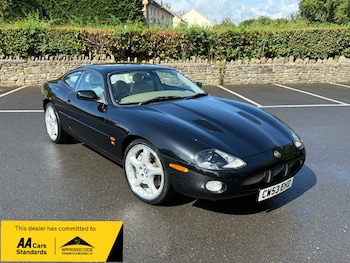 Used Jaguar XK8 2003 for sale - 79564307: Photo