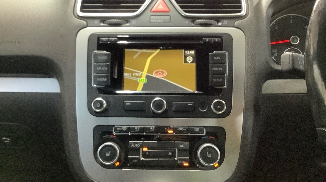 Used Volkswagen Scirocco 2012 for sale - 76656290: Photo 9