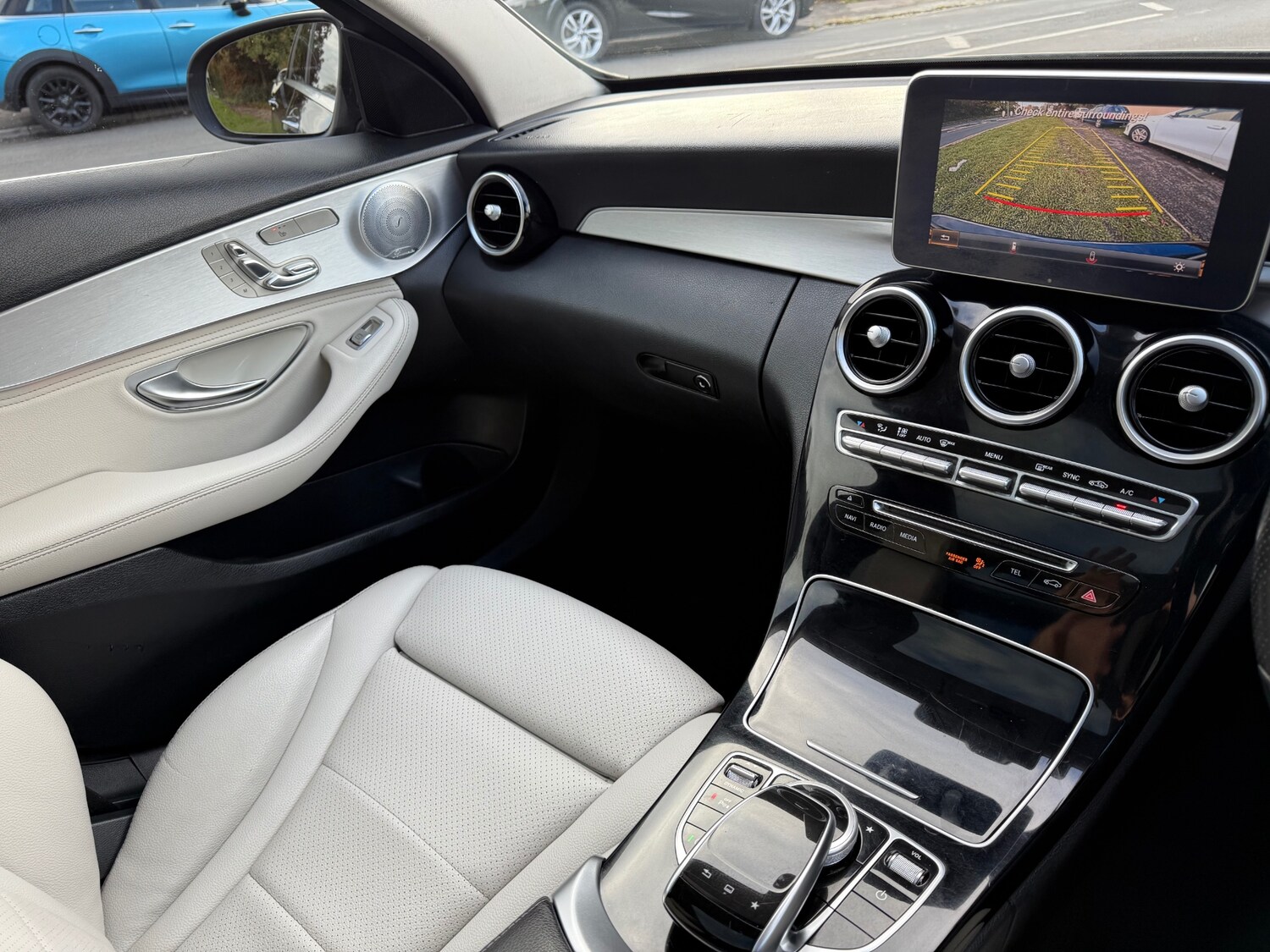 Used Mercedes-Benz C Class 2015 for sale - 76369461: Photo 13