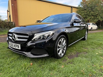 Used Mercedes-Benz C Class 2015 for sale - 76369461: Photo