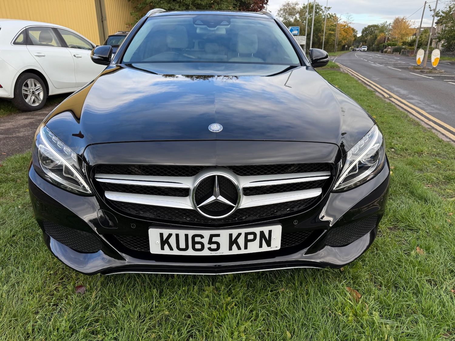 Used Mercedes-Benz C Class 2015 for sale - 76369461: Photo 7