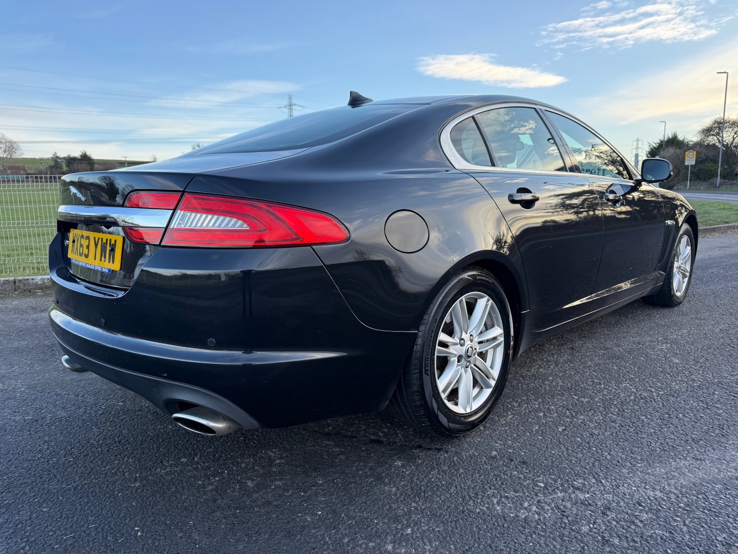 Used Jaguar XF 2013 for sale - 77118158: Photo 3