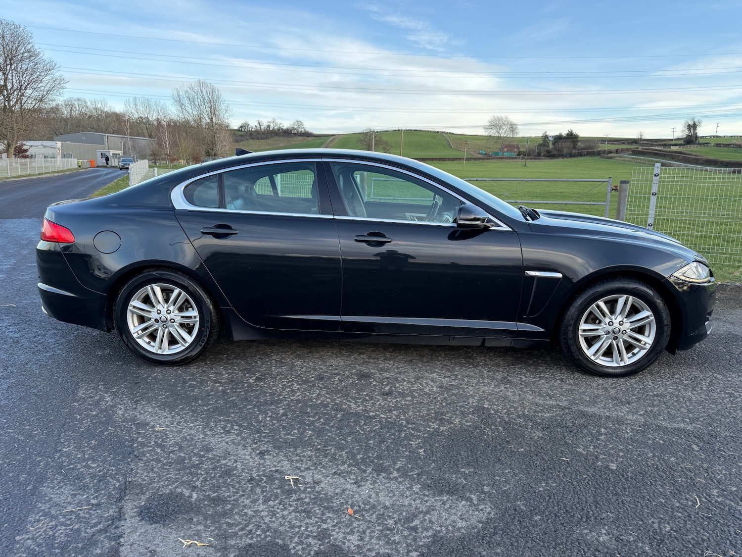 Used Jaguar XF 2013 for sale - 77118158: Photo 4