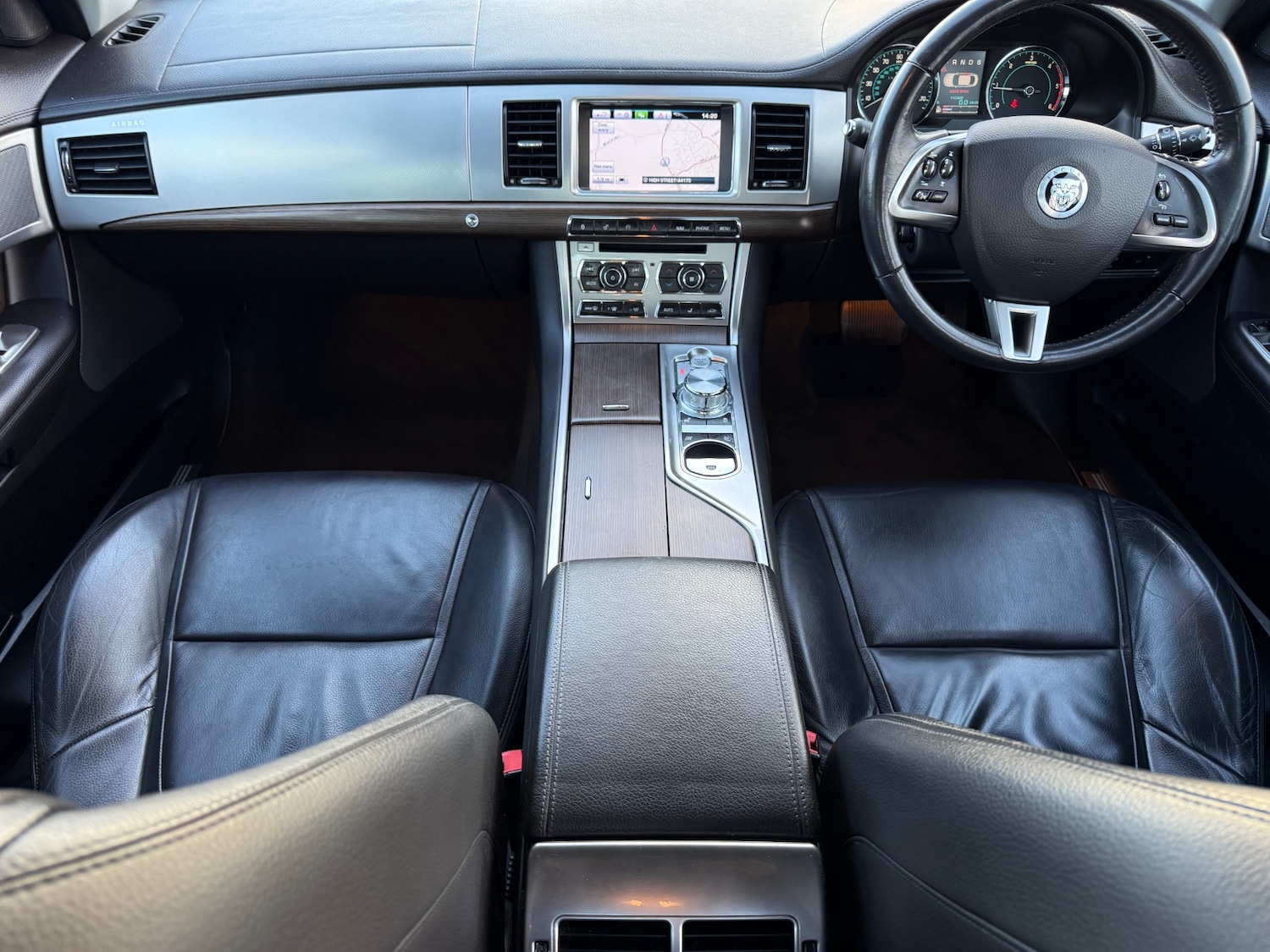 Used Jaguar XF 2013 for sale - 77118158: Photo 9