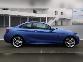 Used BMW 2 Series 2017 for sale - 77264667: Photo