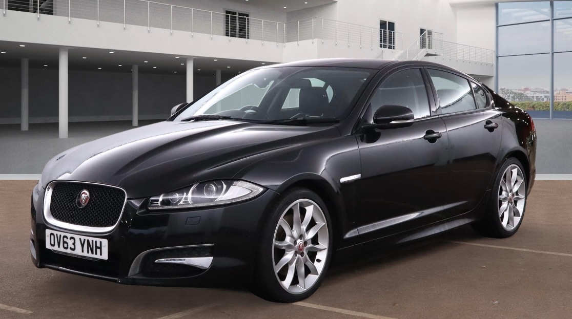 Used Jaguar XF 2013 for sale - 76334331: Photo 2
