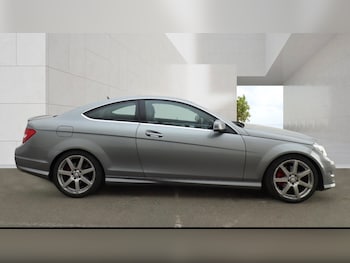 Used Mercedes-Benz C Class 2014 for sale - 79235023: Photo