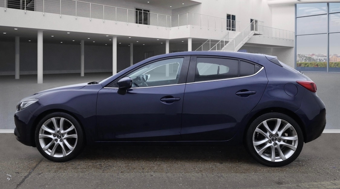 Used Mazda Mazda3 2015 for sale - 76623862: Photo 5