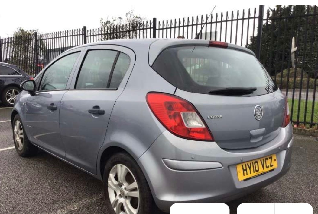 Used Vauxhall Corsa 2010 for sale - 77371117: Photo 4