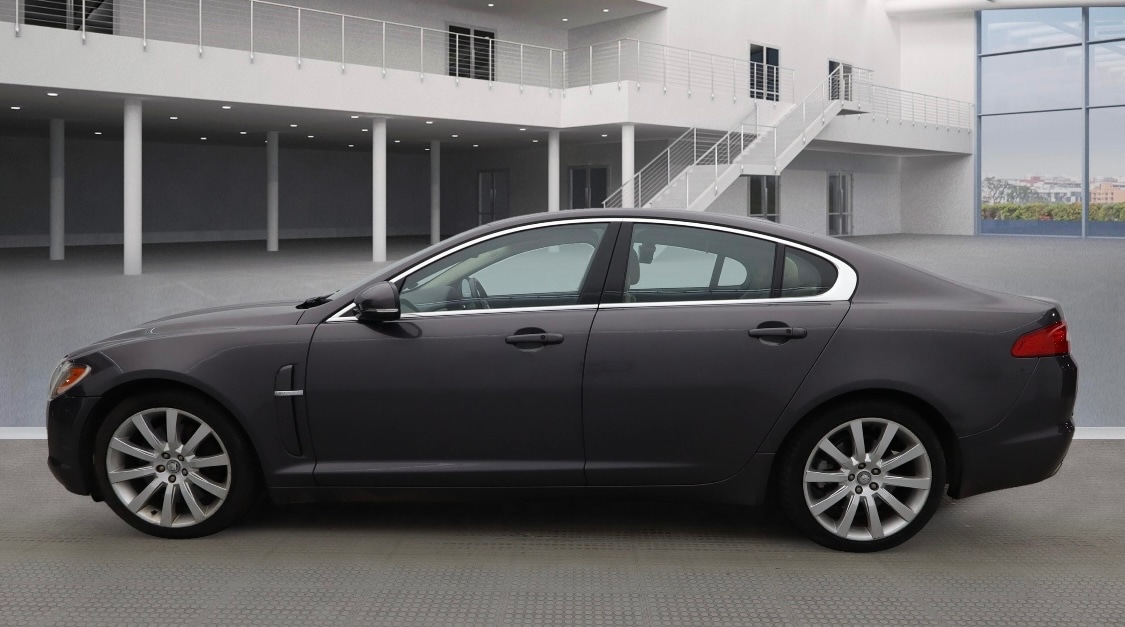 Used Jaguar XF 2010 for sale - 76670170: Photo 5