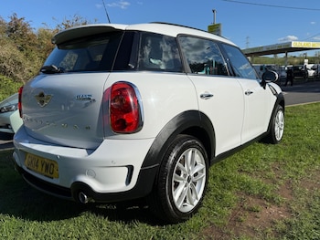 Used MINI Countryman 2014 for sale - 75992610: Photo