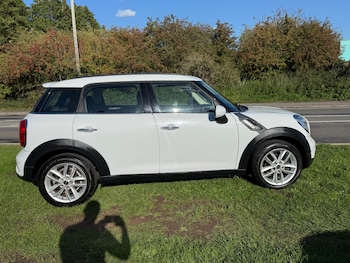 Used MINI Countryman 2014 for sale - 75992610: Photo