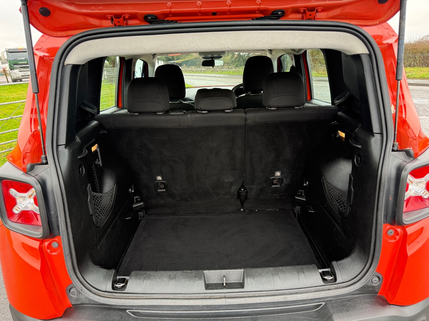 Used Jeep Renegade 2016 for sale - 77288812: Photo 13