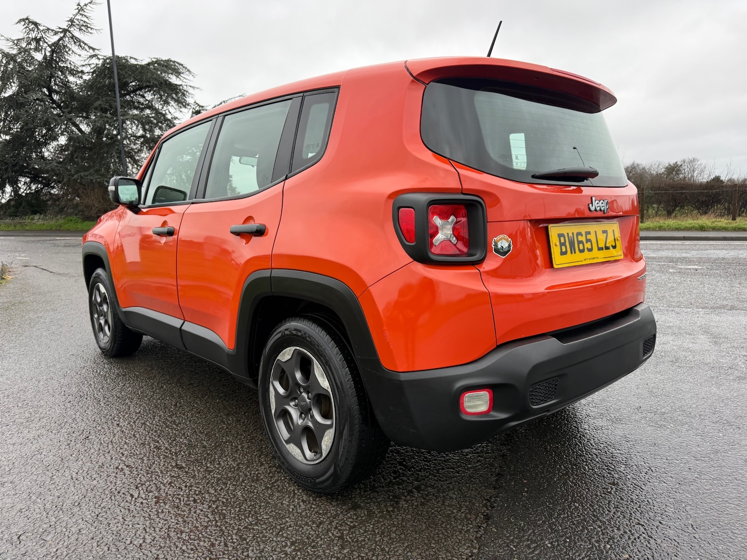 Used Jeep Renegade 2016 for sale - 77288812: Photo 6
