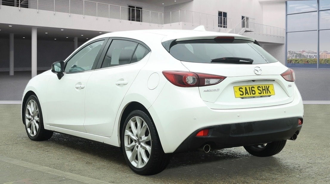Used Mazda Mazda3 2016 for sale - 77656440: Photo 6