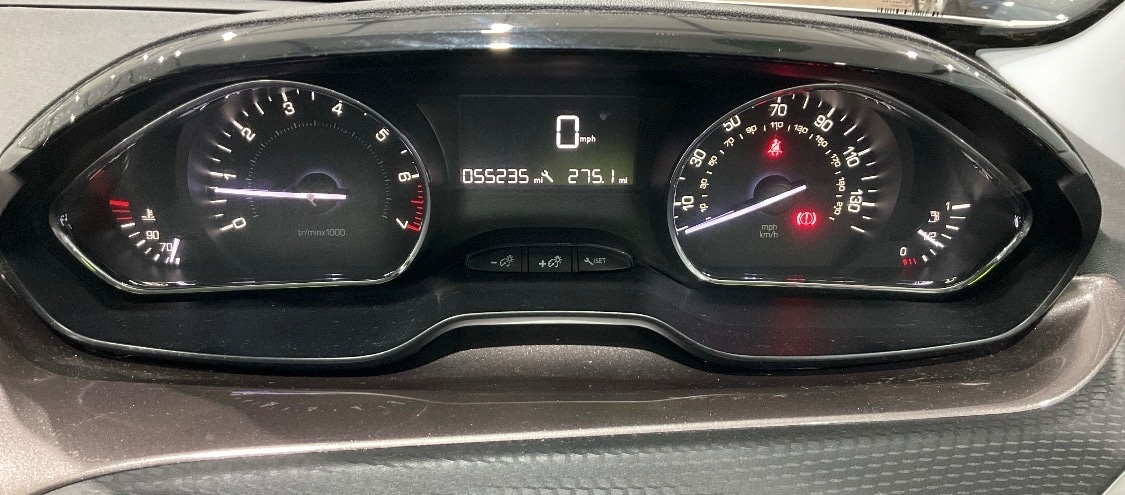 Used Peugeot 2008 2013 for sale - 77637079: Photo 10