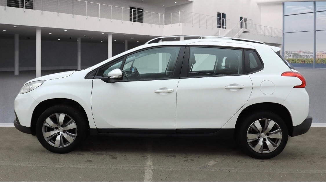 Used Peugeot 2008 2013 for sale - 77637079: Photo 5