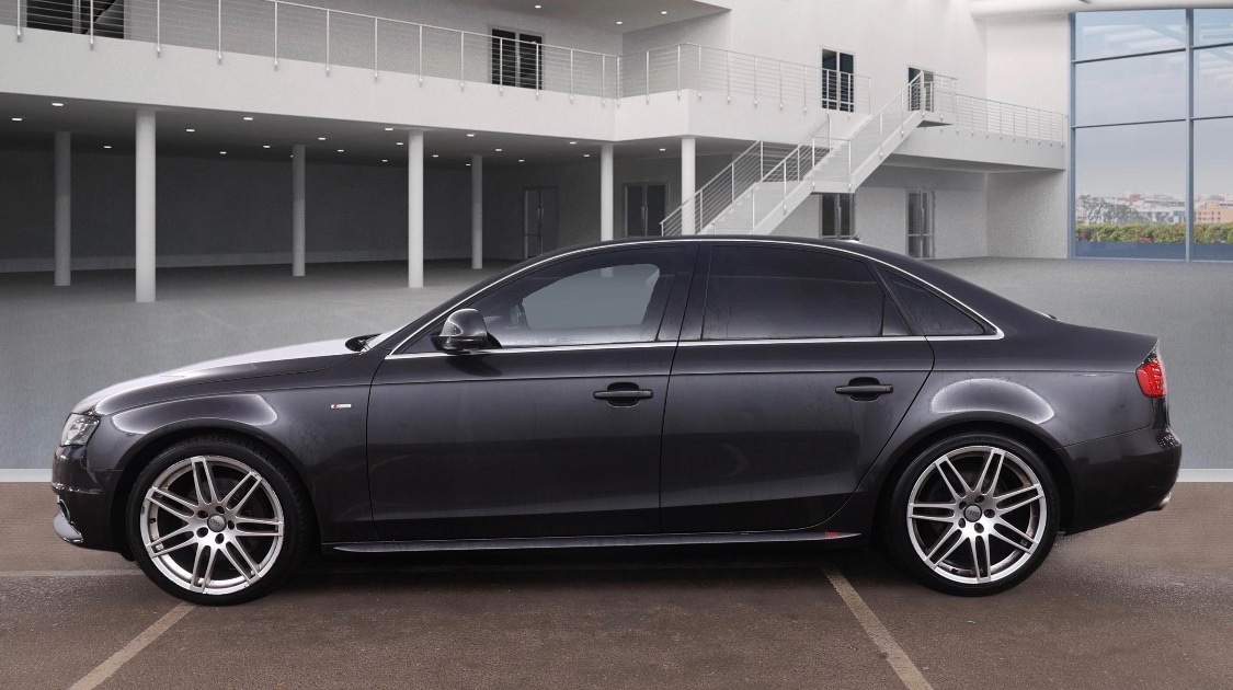 Used Audi A4 2009 for sale - 77208789: Photo 5