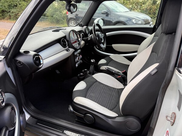 Used MINI Hatch 2010 for sale - 75644308: Photo 10