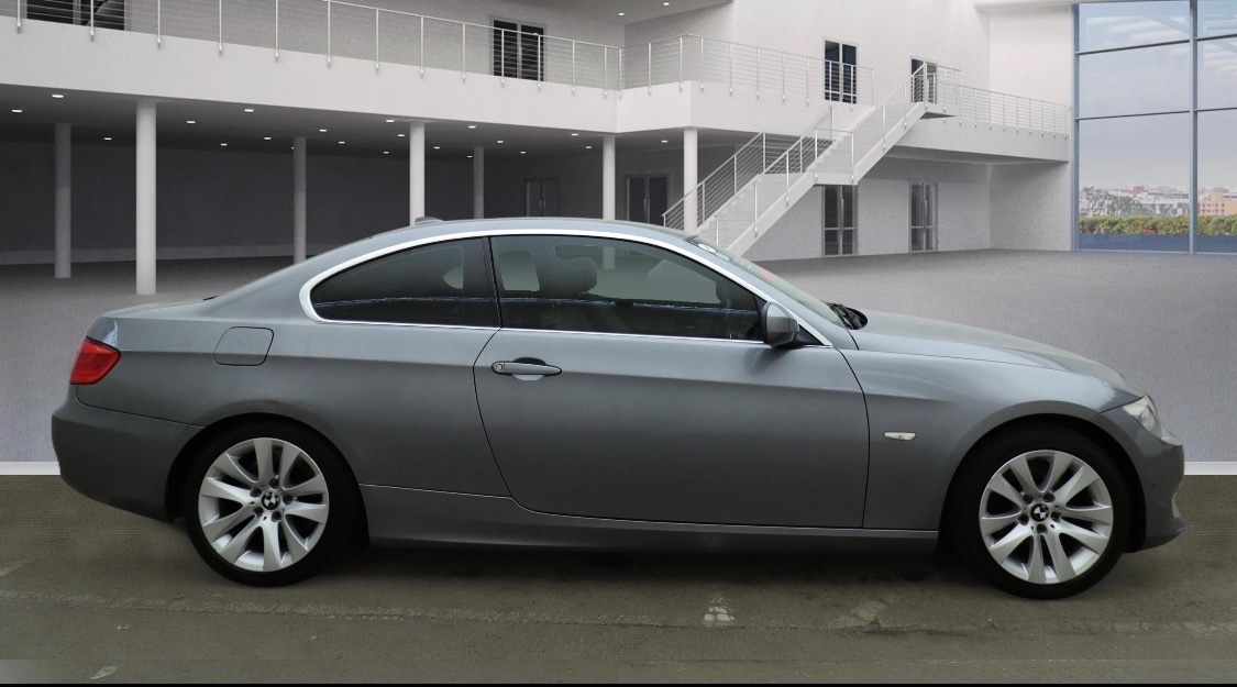 Used BMW 3 Series 2010 for sale - 77851663: Photo 4