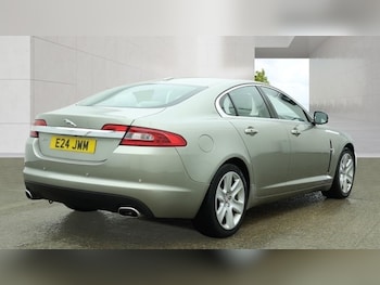 Used Jaguar XF 2010 for sale - 78427000: Photo