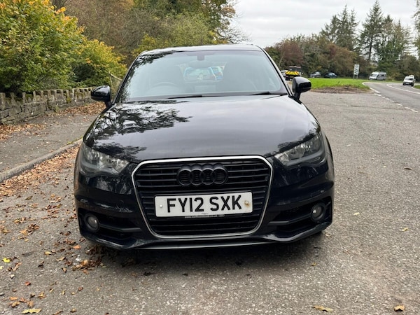 Used Audi A1 2012 for sale - 76281437: Photo 2