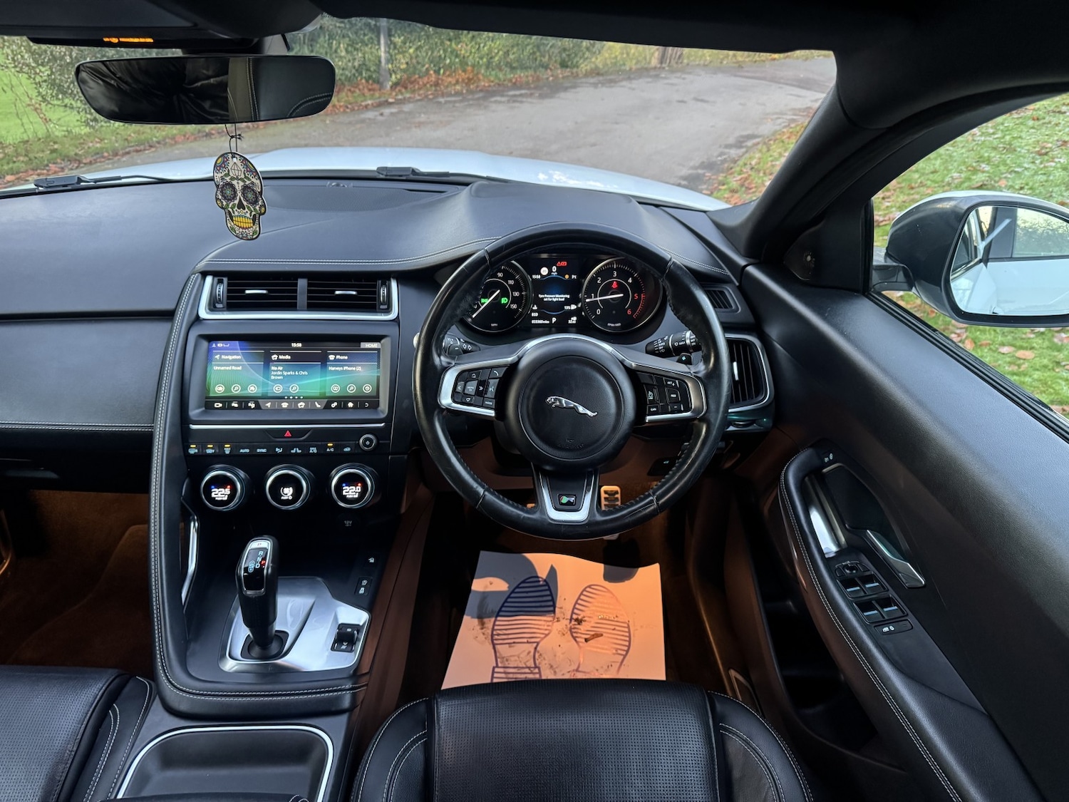 Used Jaguar E-Pace 2018 for sale - 76643420: Photo 12