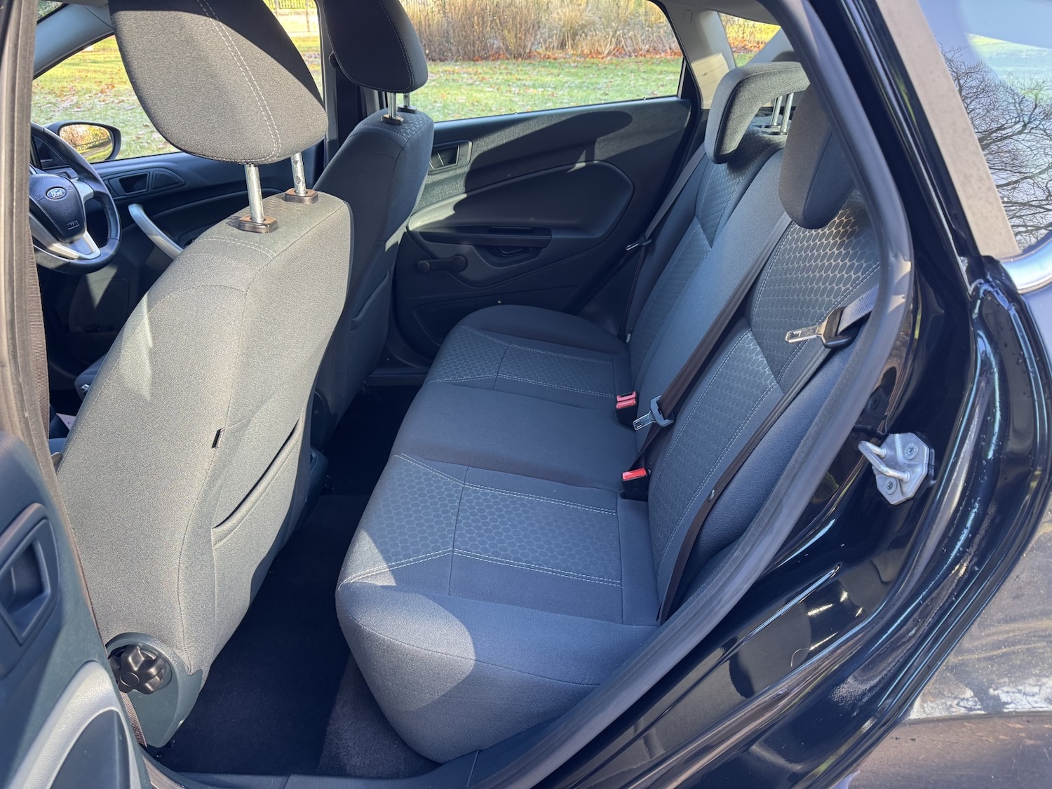 Used Ford Fiesta 2011 for sale - 76643424: Photo 10