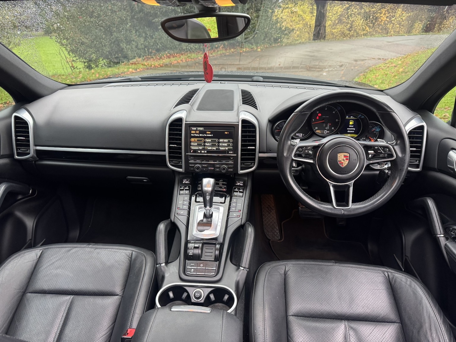 Used Porsche Cayenne 2015 for sale - 77465047: Photo 12