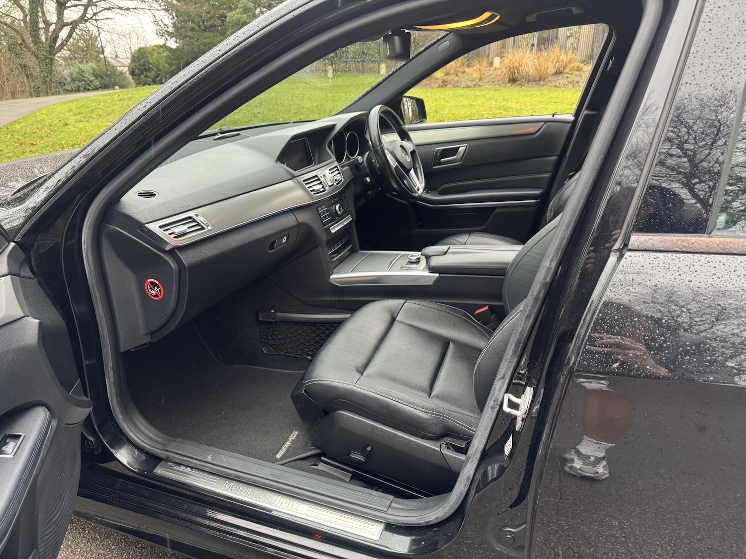 Used Mercedes-Benz E Class 2015 for sale - 77535953: Photo 10