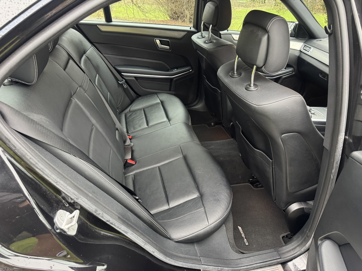 Used Mercedes-Benz E Class 2015 for sale - 77535953: Photo 9