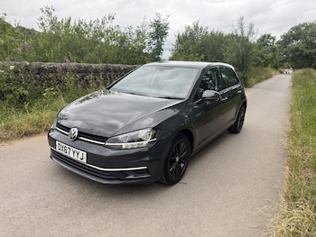 Used Volkswagen Golf 2017 for sale - 79115424: Photo