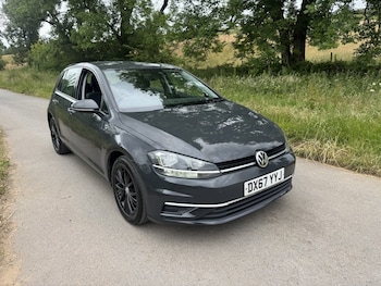Used Volkswagen Golf 2017 for sale - 79115424: Photo