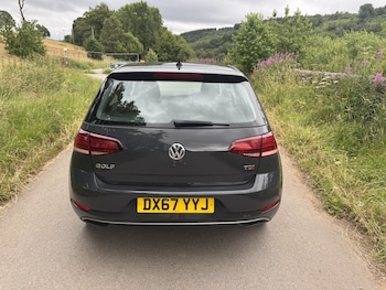 Used Volkswagen Golf 2017 for sale - 79115424: Photo