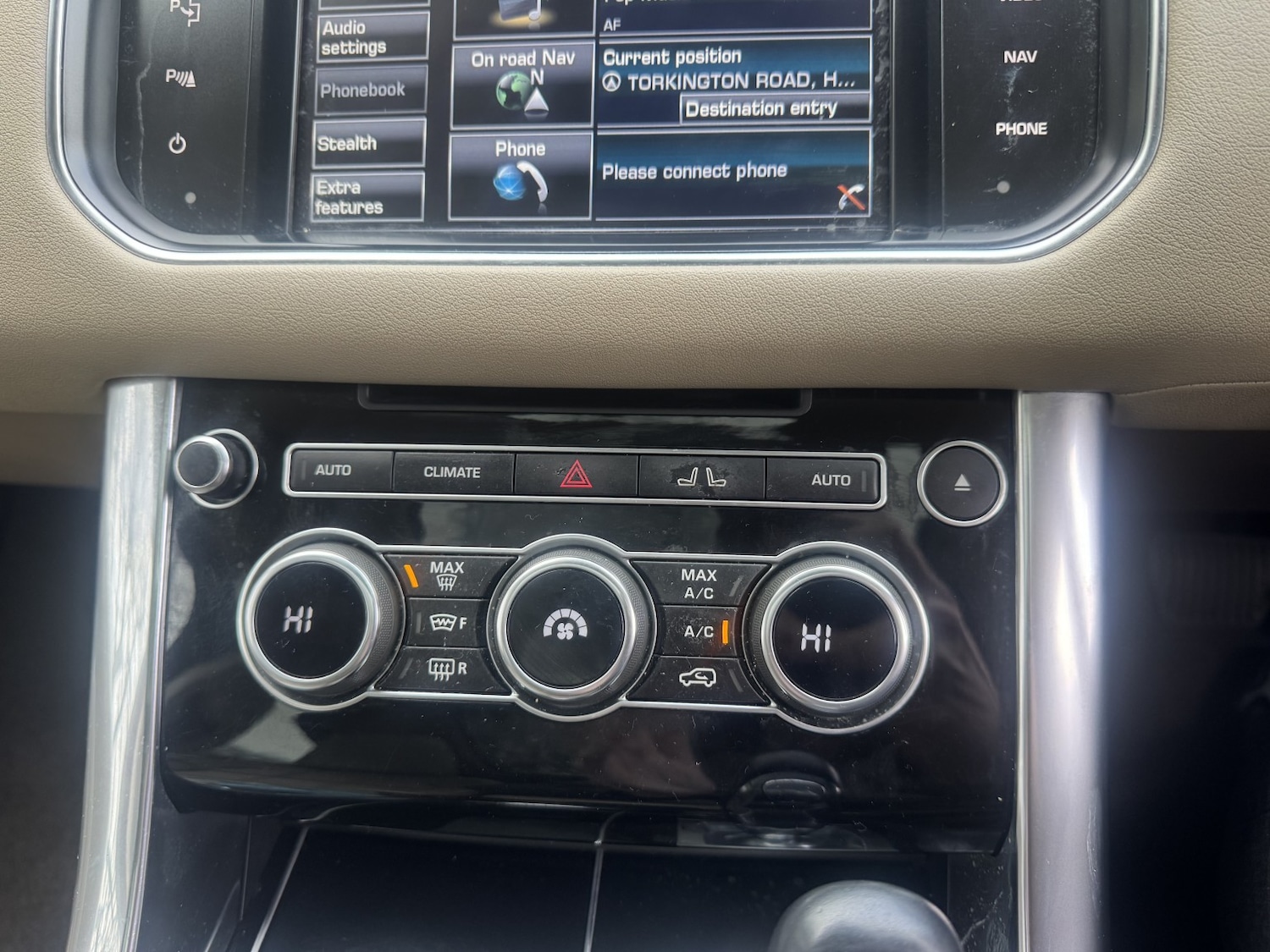 Used Land Rover Range Rover Sport 2014 for sale - 77370649: Photo 17