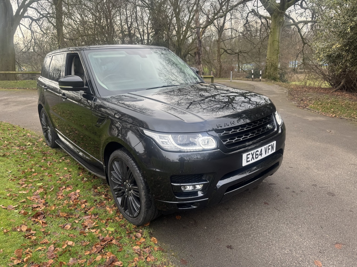 Used Land Rover Range Rover Sport 2014 for sale - 77370649: Photo 2