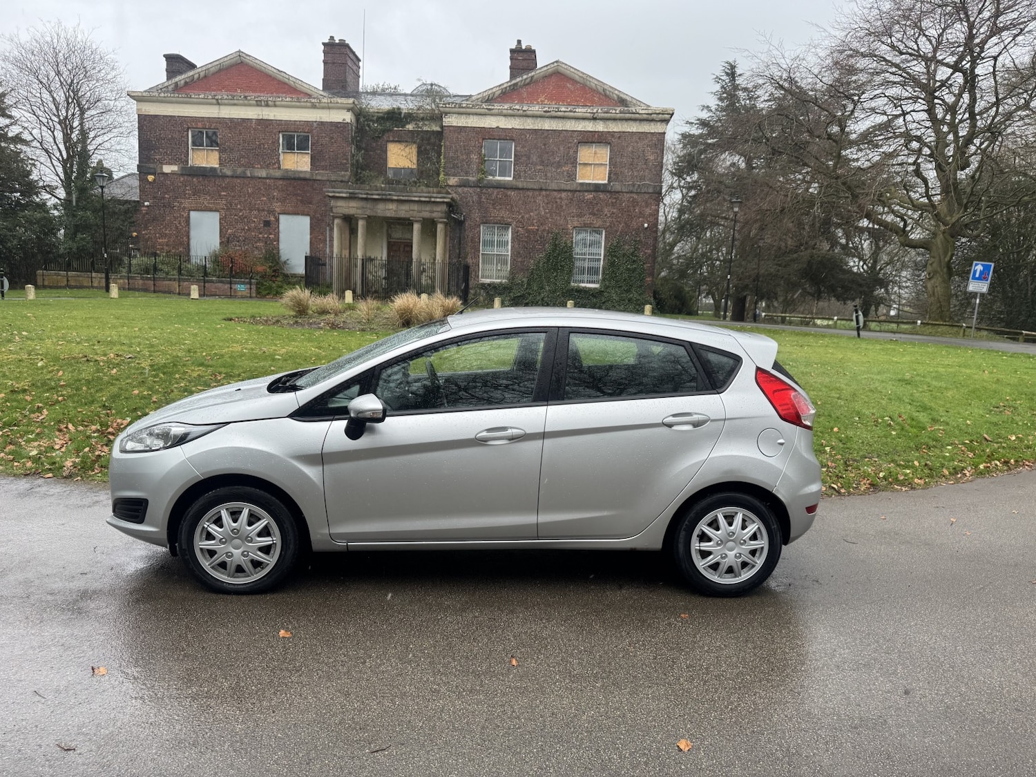 Used Ford Fiesta 2018 for sale - 77864854: Photo 4
