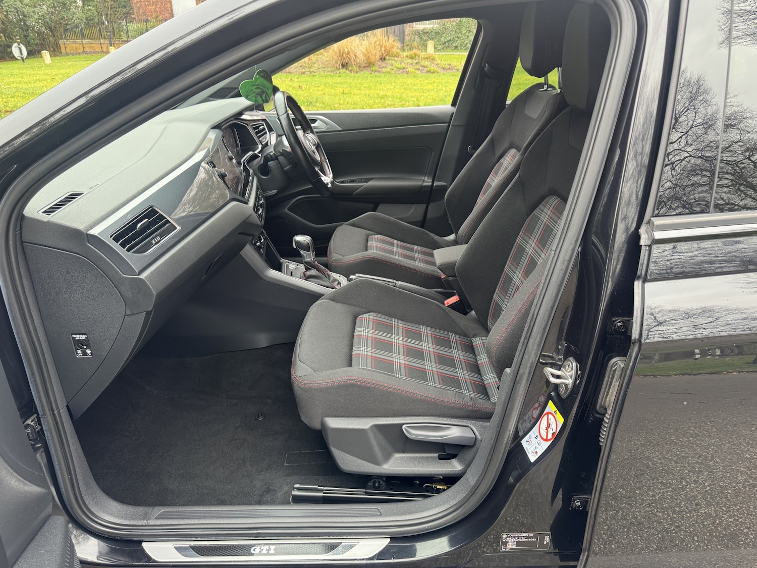 Used Volkswagen Polo 2018 for sale - 77781707: Photo 10