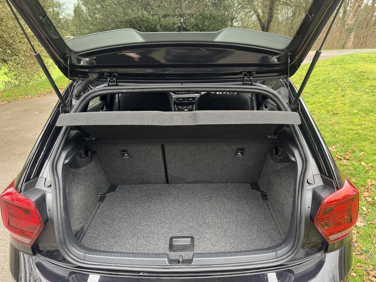 Used Volkswagen Polo 2018 for sale - 77781707: Photo 6