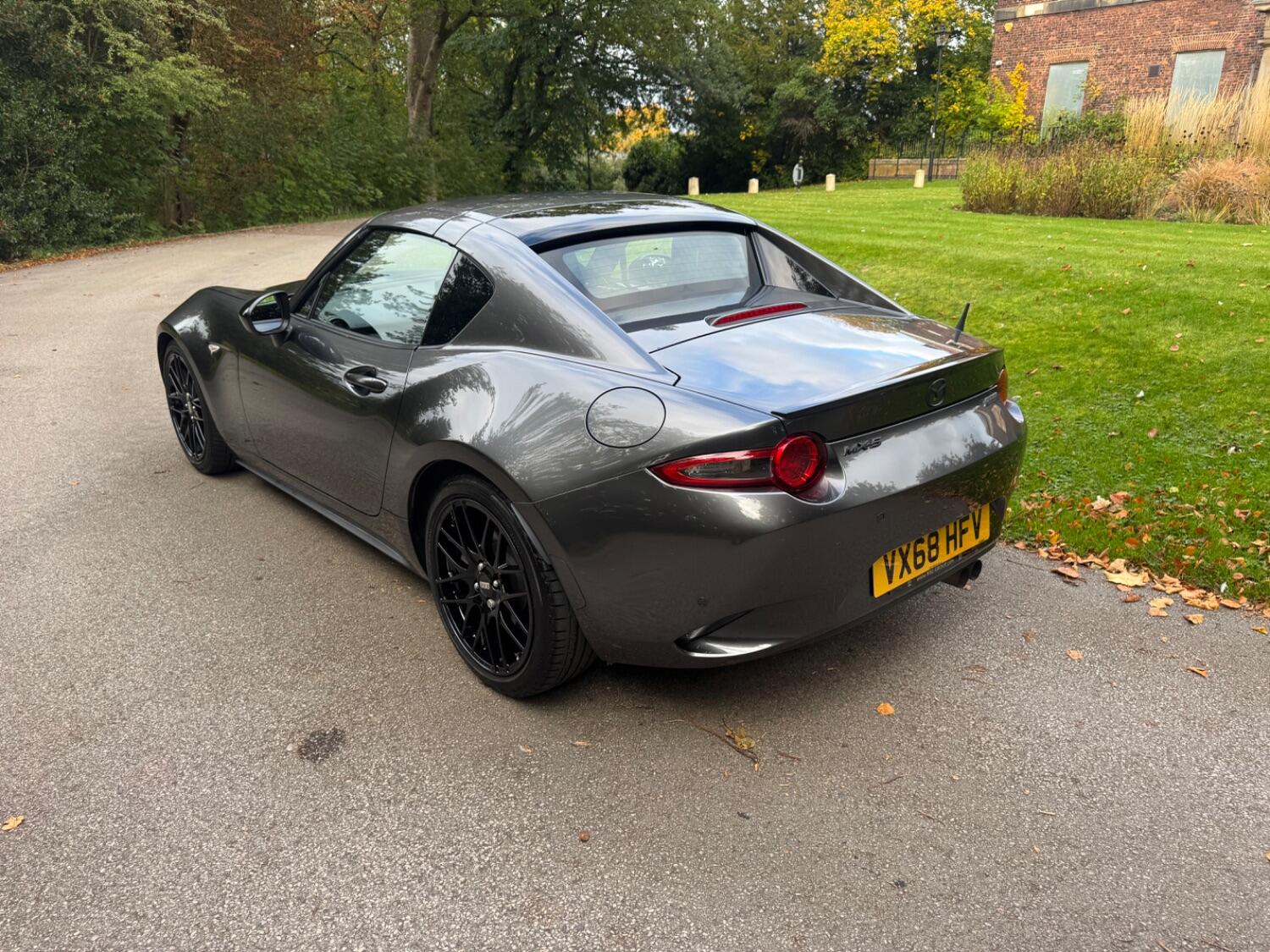 Used Mazda MX-5 2018 for sale - 76142504: Photo 5