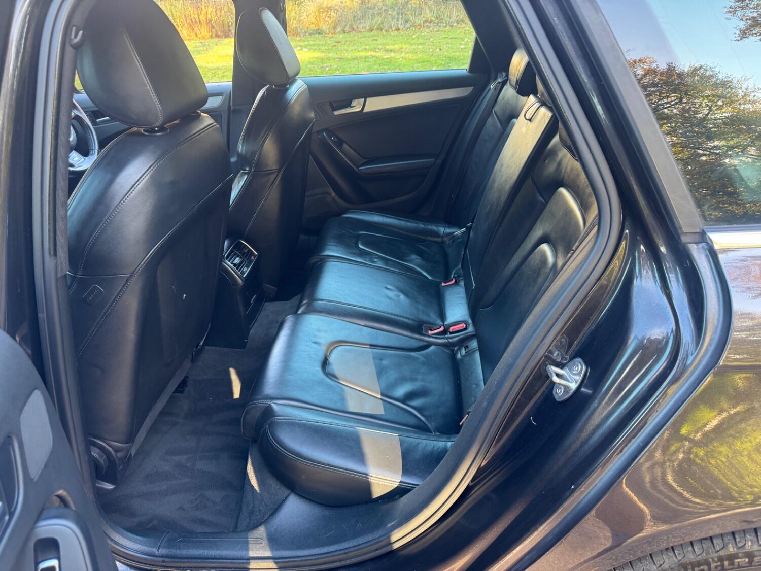 Used Audi A4 Avant 2015 for sale - 76397074: Photo 10