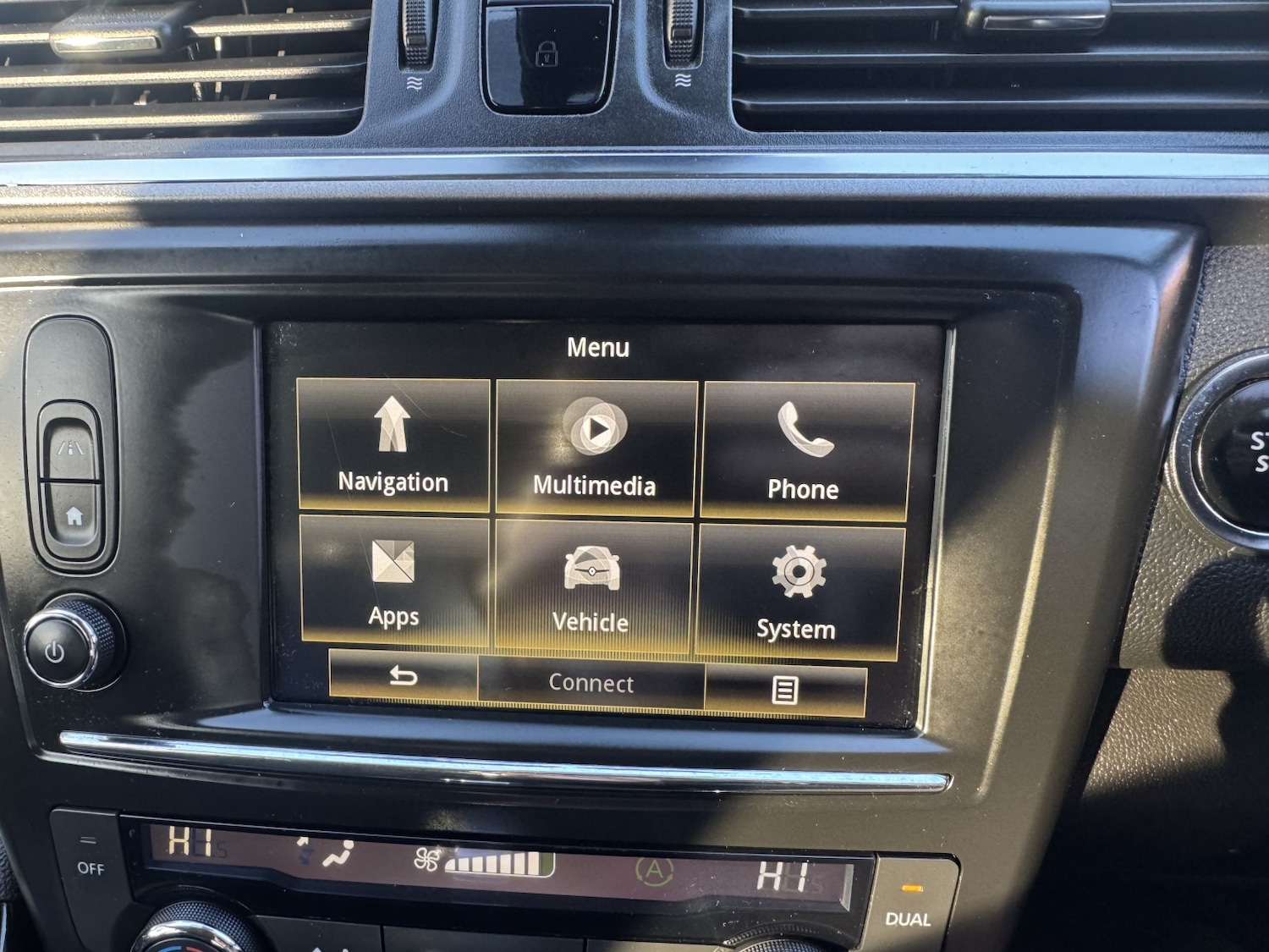 Used Renault Kadjar 2017 for sale - 76799306: Photo 17