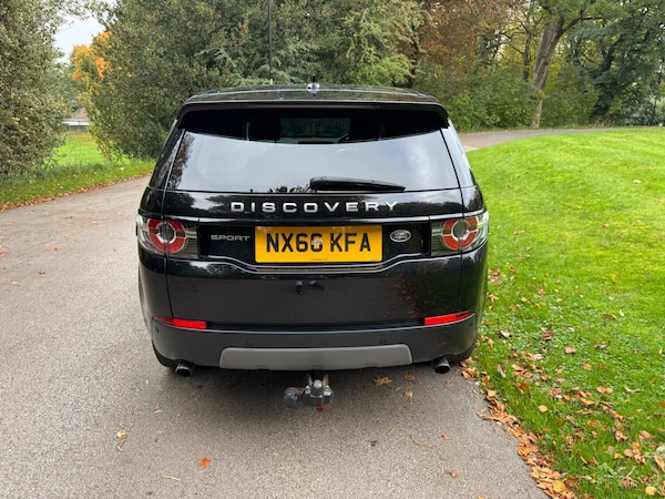 Used Land Rover Discovery Sport 2016 for sale - 76268572: Photo 3