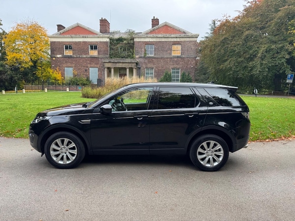 Used Land Rover Discovery Sport 2016 for sale - 76268572: Photo 7