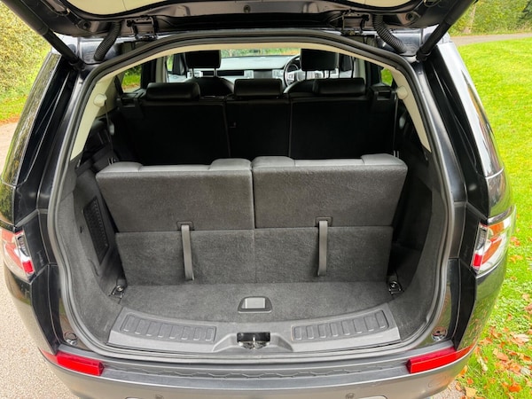 Used Land Rover Discovery Sport 2016 for sale - 76268572: Photo 8