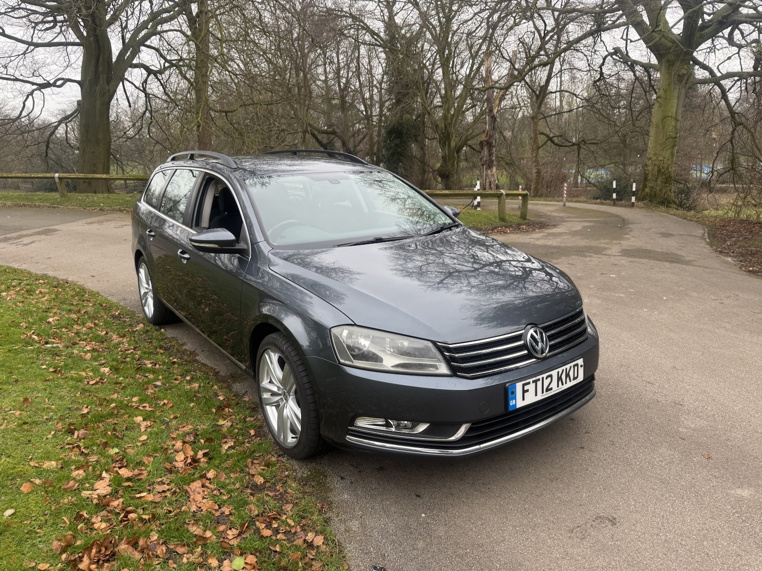 Used Volkswagen Passat 2012 for sale - 77423468: Photo 2