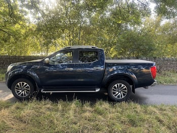 Used Nissan Navara 2016 for sale - 79656340: Photo