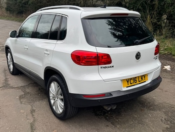 Used Volkswagen Tiguan 2016 for sale - 77851418: Photo